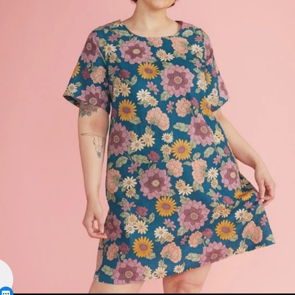 Modcloth x Princess Highway linen blend dark floral print dress